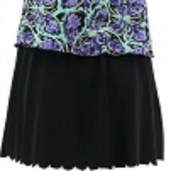 New $98 Fit 4 U Scallop V-Neck Tankini with Skirt - Picture 4 of 5